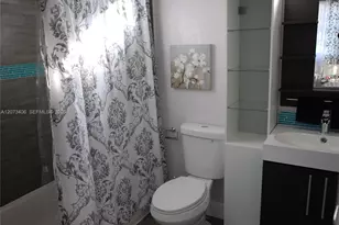 1435 SW 82nd Pl, Miami, FL 33144 - Photo 2