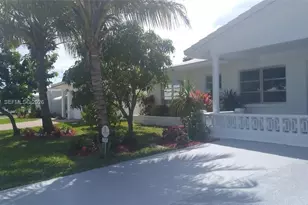 7111 NW 68th Ave, Tamarac, FL 33321 - Photo 2