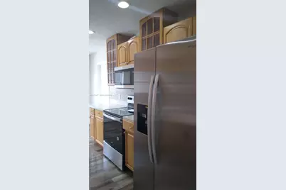7111 NW 68th Ave, Tamarac, FL 33321 - Photo 6