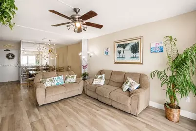 1965 S Ocean Dr #5E, Hallandale Beach, FL 33009 - Photo 2