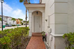 8741 NW 110th Ave, Doral, FL 33178 - Photo 4