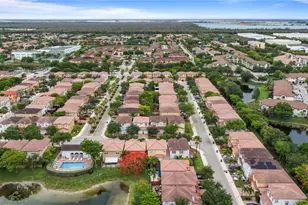 8741 NW 110th Ave, Doral, FL 33178 - Photo 52