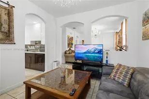 8741 NW 110th Ave, Doral, FL 33178 - Photo 10