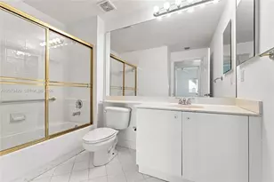 7739 Southampton Terrace, Tamarac, FL 33321 - Photo 22