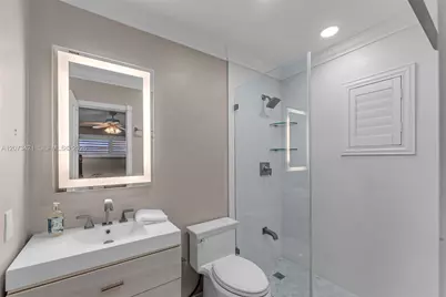 8390 SW 2nd St, Miami, FL 33144 - Photo 46