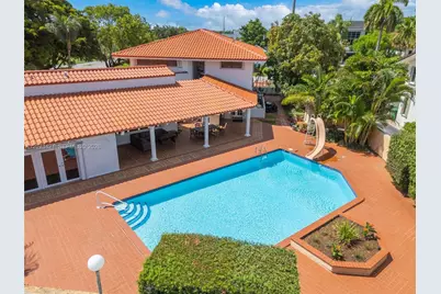 8390 SW 2nd St, Miami, FL 33144 - Photo 1