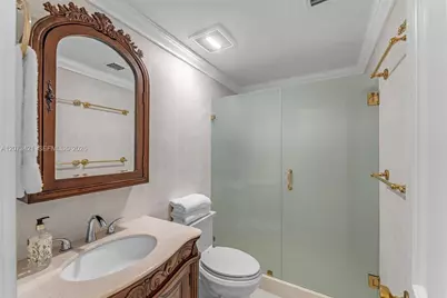 8390 SW 2nd St, Miami, FL 33144 - Photo 50