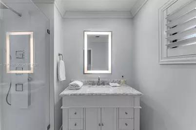 8390 SW 2nd St, Miami, FL 33144 - Photo 30