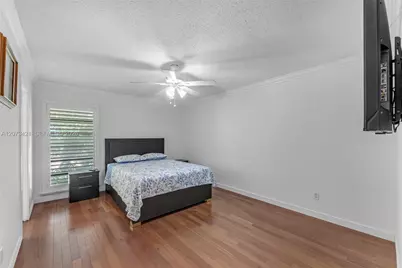 8390 SW 2nd St, Miami, FL 33144 - Photo 32