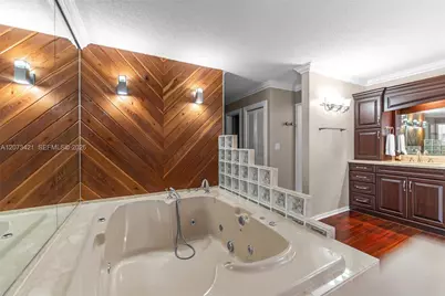 8390 SW 2nd St, Miami, FL 33144 - Photo 34