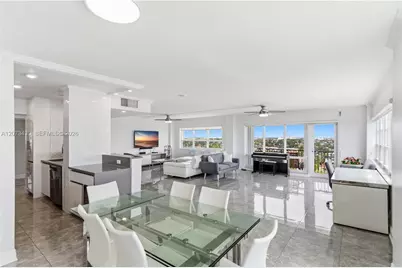 340 Sunset Dr #1210, Fort Lauderdale, FL 33301 - Photo 10