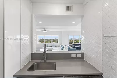 340 Sunset Dr #1210, Fort Lauderdale, FL 33301 - Photo 16
