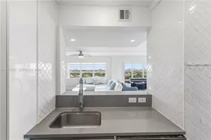340 Sunset Dr, Fort Lauderdale, FL 33301 - Photo 16