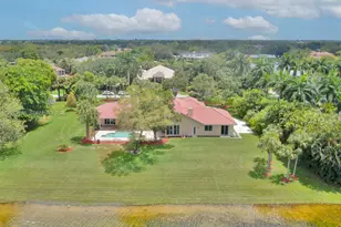 2710 Walkers Way, Weston, FL 33331 - Photo 14