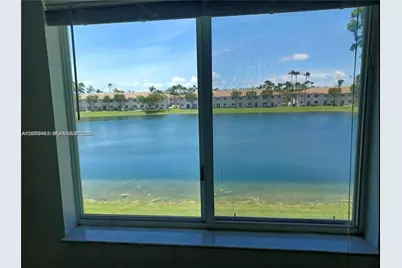 1270 SE 26th St #205, Homestead, FL 33035 - Photo 4