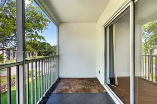 899 SE 2nd Ave, Deerfield Beach, FL 33441 - Photo 14