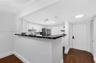 899 SE 2nd Ave, Deerfield Beach, FL 33441 - Photo 6