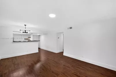 899 SE 2nd Ave #220, Deerfield Beach, FL 33441 - Photo 10