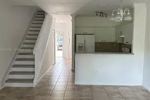 4513 Woodland Cir, Tamarac, FL 33319 - Photo 6