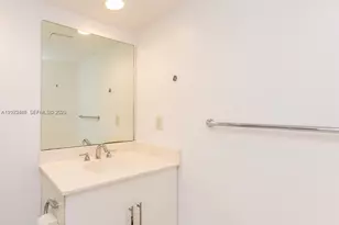 3000 S Ocean Dr, Hollywood, FL 33019 - Photo 30
