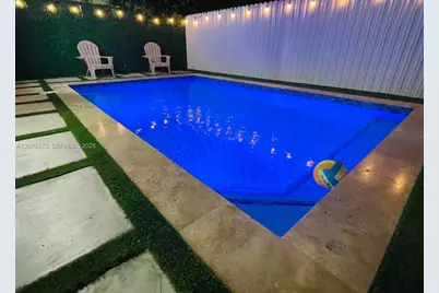 1274 SW 5th St, Miami, FL 33135 - Photo 28