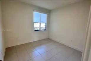 8001 NW 41st St, Doral, FL 33166 - Photo 10
