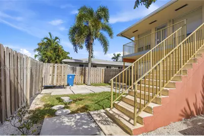 2716 NE 30th Pl #207C, Fort Lauderdale, FL 33306 - Photo 8