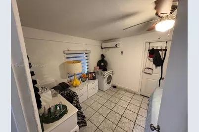 3001 NW 106th St, Miami, FL 33147 - Photo 14