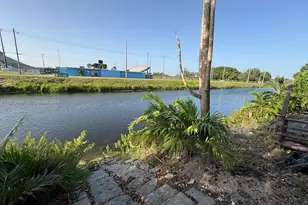 3001 NW 106th St, Miami, FL 33147 - Photo 20
