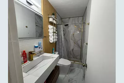 3001 NW 106th St, Miami, FL 33147 - Photo 12