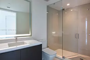 851 NE 1st Ave, Miami, FL 33132 - Photo 34