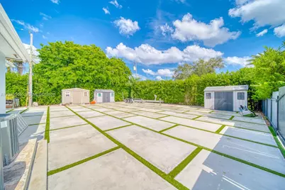 901 NW 122nd Ave, Plantation, FL 33325 - Photo 14