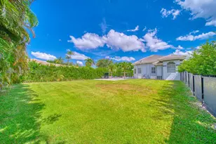 901 NW 122nd Ave, Plantation, FL 33325 - Photo 10