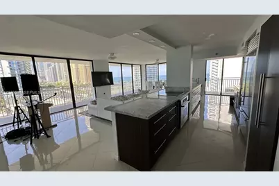 210 174th St #1119, Sunny Isles Beach, FL 33160 - Photo 2