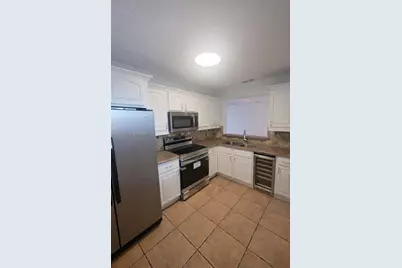 15761 SW 137 Ave #202, Miami, FL 33177 - Photo 8