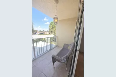 15761 SW 137 Ave #202, Miami, FL 33177 - Photo 32