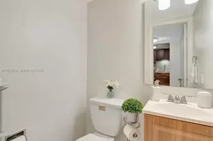 1801 S Ocean Dr, Hallandale Beach, FL 33009 - Photo 24