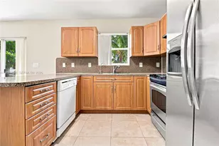 3520 NW 213th Terrace, Miami Gardens, FL 33056 - Photo 10