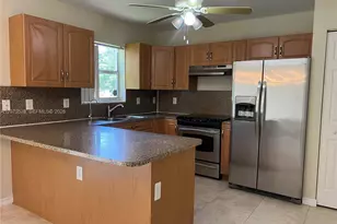 3520 NW 213th Terrace, Miami Gardens, FL 33056 - Photo 10