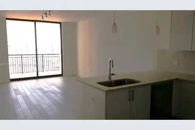 999 SW 1st Ave #2510, Miami, FL 33130 - Photo 4