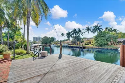 612 Hibiscus Dr, Hallandale Beach, FL 33009 - Photo 30