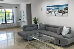 612 Hibiscus Dr, Hallandale Beach, FL 33009 - Photo 24