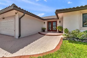 6302 NW 201st Terrace, Hialeah, FL 33015 - Photo 8