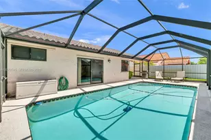 6302 NW 201st Terrace, Hialeah, FL 33015 - Photo 4