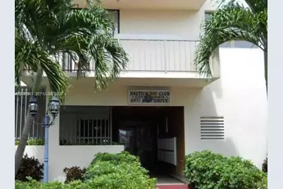 6937 Bay Dr #410, Miami Beach, FL 33141 - Photo 2