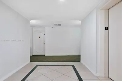 1408 Brickell Bay Dr #706, Miami, FL 33131 - Photo 30