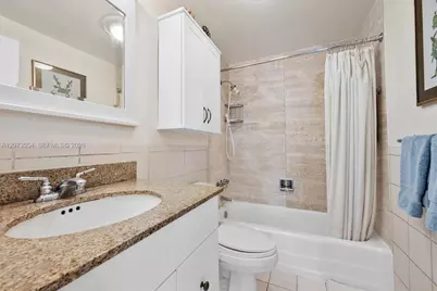 1408 Brickell Bay Dr #706, Miami, FL 33131 - Photo 22
