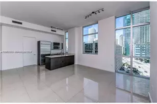 500 Brickell Ave, Miami, FL 33131 - Photo 2