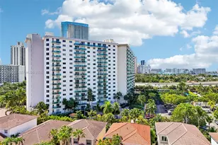 19370 Collins Ave, Sunny Isles Beach, FL 33160 - Photo 12