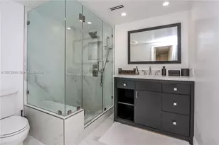 16509 Fox Den Ct, Miami Lakes, FL 33014 - Photo 14